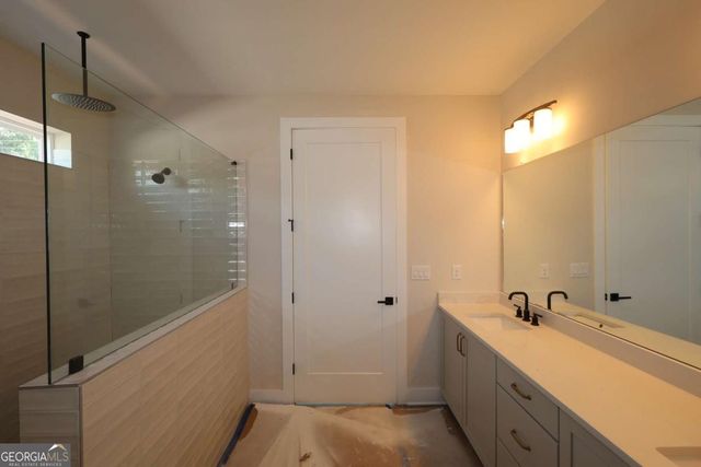 266 Strawberry Lane, Woodstock, GA 30189