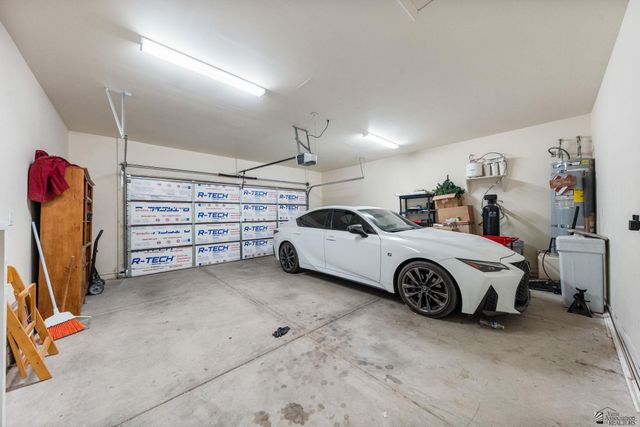 201 N Frank Sandoval Ct, San Luis, AZ 85336