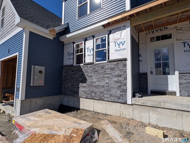 42 Ox Hill Road, Norwich, CT 06360