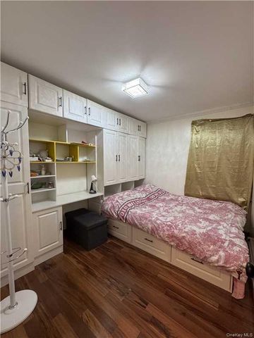 2027 E 35th Street, Brooklyn, NY 11234