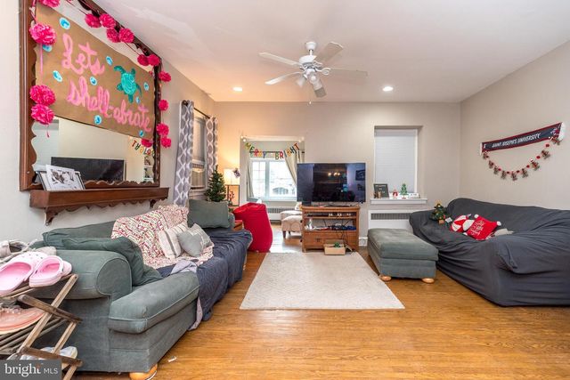 5733 DREXEL RD, Philadelphia, PA 19131