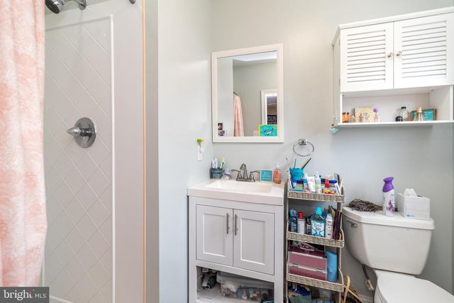 5733 DREXEL RD, Philadelphia, PA 19131