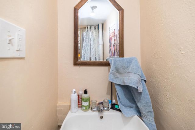 5733 DREXEL RD, Philadelphia, PA 19131