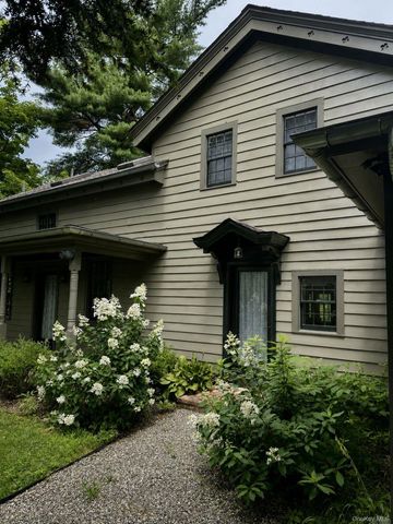 5012 Albany Post, Staatsburg, NY 12580