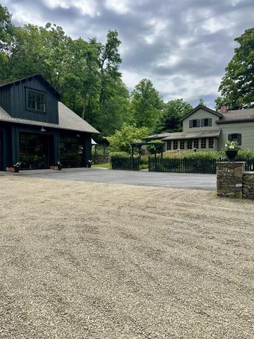 5012 Albany Post, Staatsburg, NY 12580
