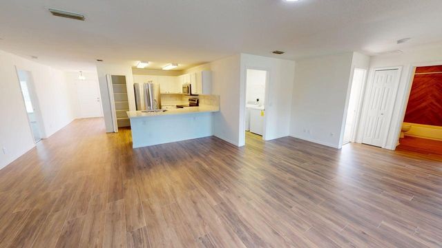 4232 SW Winslow Street, Port St Lucie, FL 34953