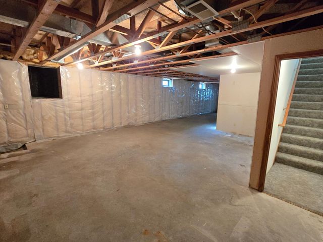 735 10th Avenue S, Waite Park, MN 56387