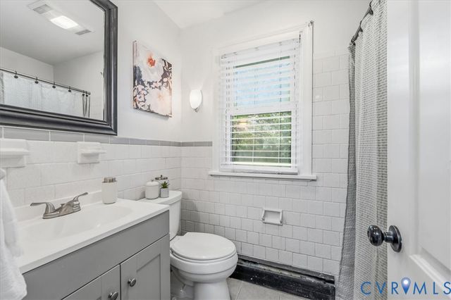 8211 Colebrook Rd, Richmond, VA 23227
