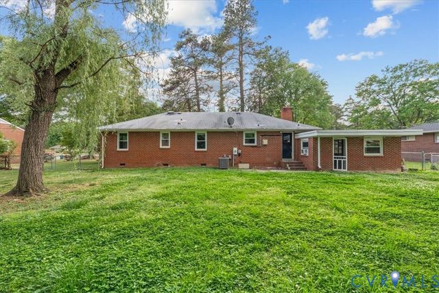 8211 Colebrook Rd, Richmond, VA 23227