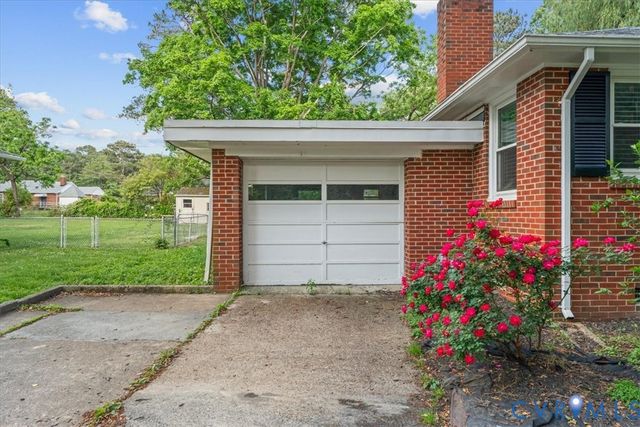 8211 Colebrook Rd, Richmond, VA 23227