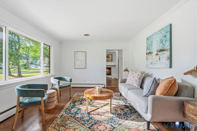 8211 Colebrook Rd, Richmond, VA 23227