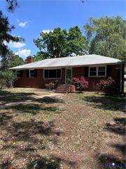 8211 Colebrook Rd, Richmond, VA 23227