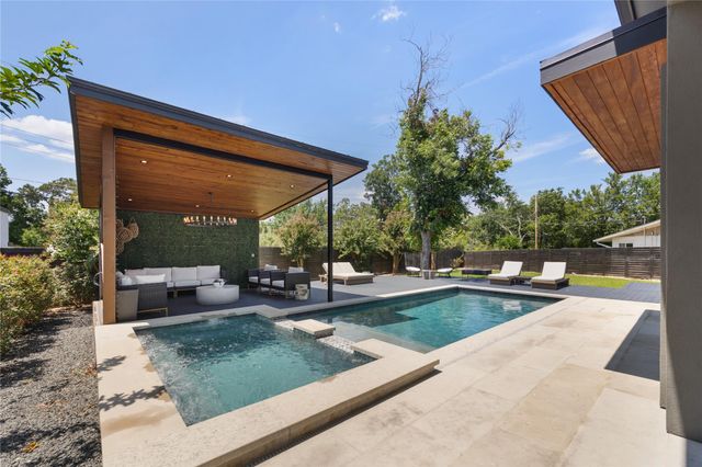 5004 Highland CT, Austin, TX 78731