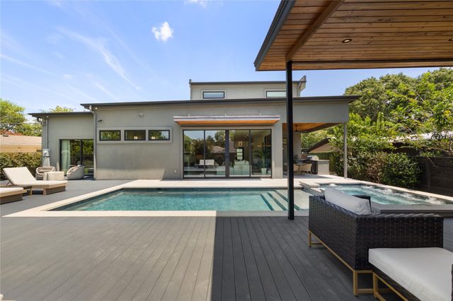 5004 Highland CT, Austin, TX 78731