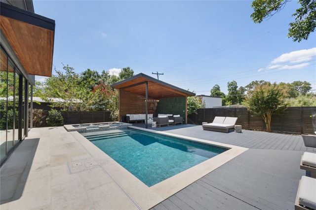5004 Highland CT, Austin, TX 78731