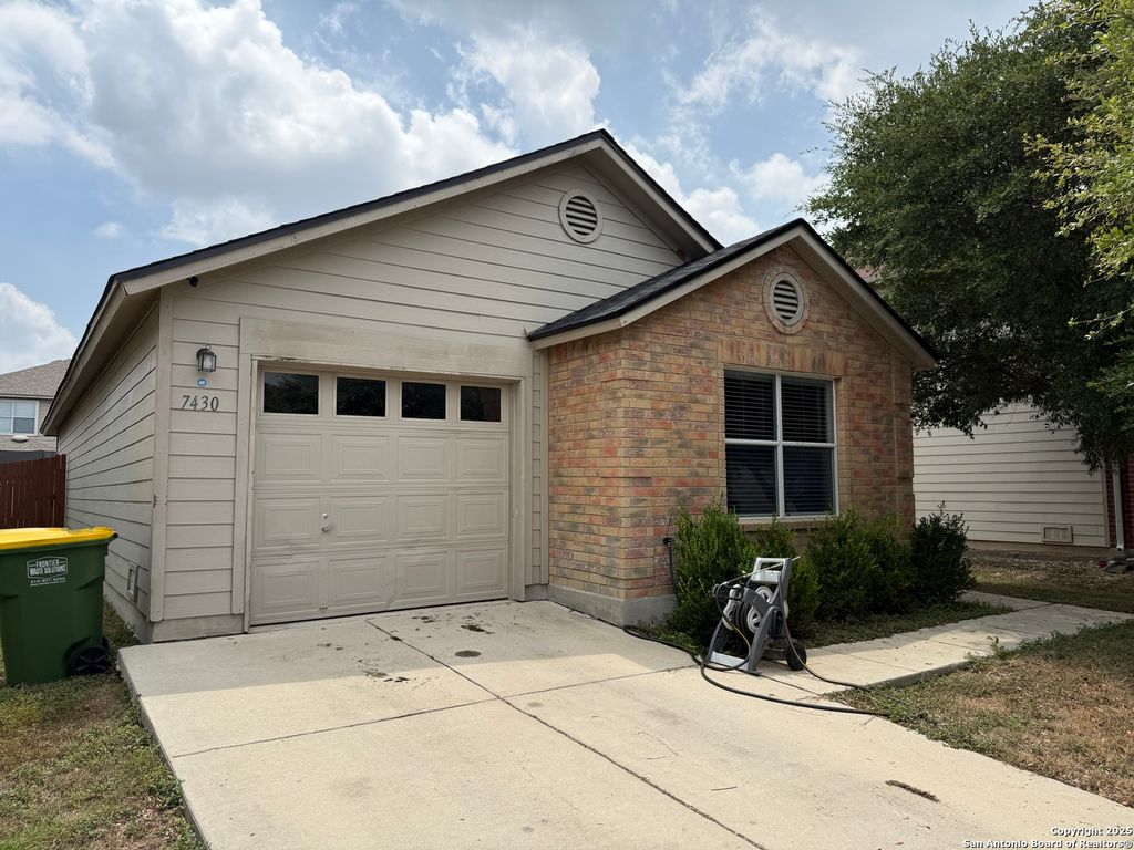 7430 Banister, San Antonio, TX 78254