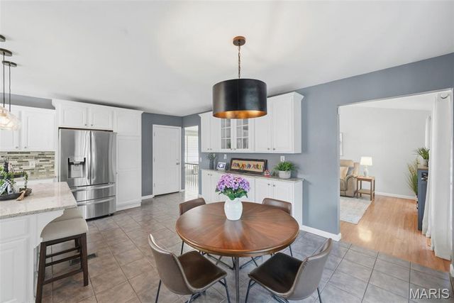 75 Park Charles Boulevard, St Peters, MO 63376