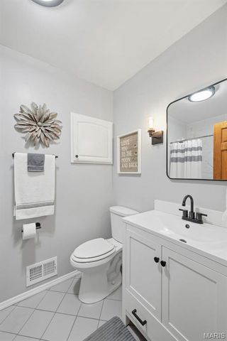 75 Park Charles Boulevard, St Peters, MO 63376