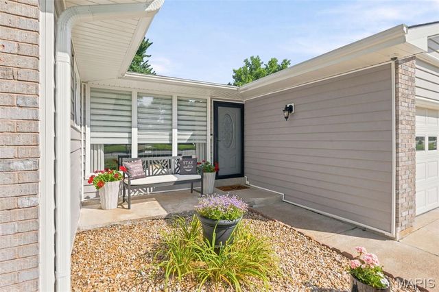 75 Park Charles Boulevard, St Peters, MO 63376