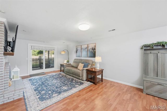 75 Park Charles Boulevard, St Peters, MO 63376