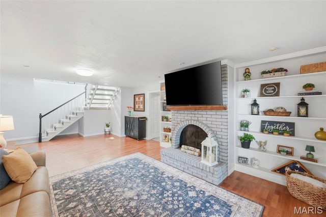 75 Park Charles Boulevard, St Peters, MO 63376