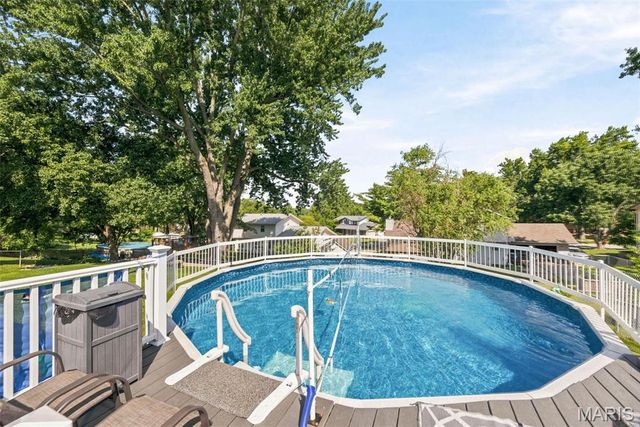 75 Park Charles Boulevard, St Peters, MO 63376