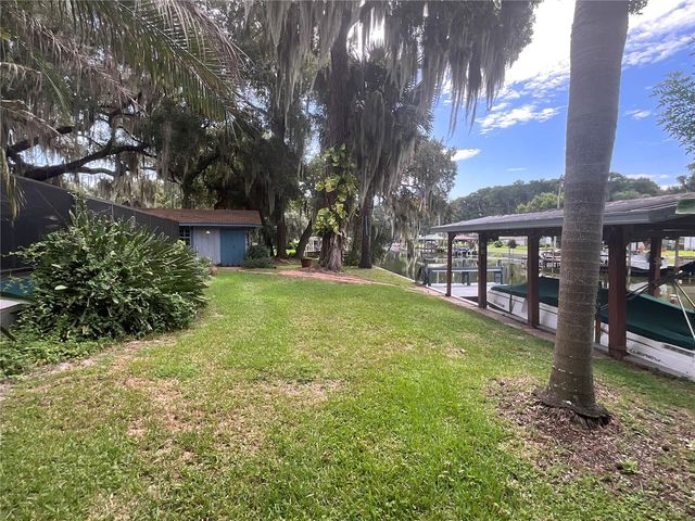 2430 W COUNTY ROAD 44, Eustis, FL 32726