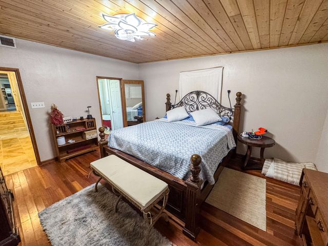 700 Albemarle, Marshall, TX 75672