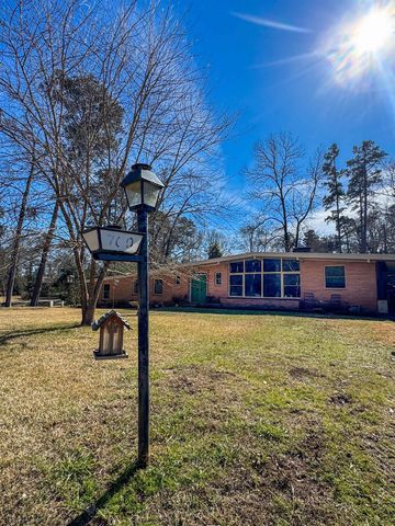 700 Albemarle, Marshall, TX 75672