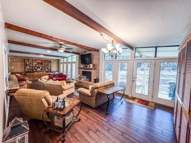 700 Albemarle, Marshall, TX 75672