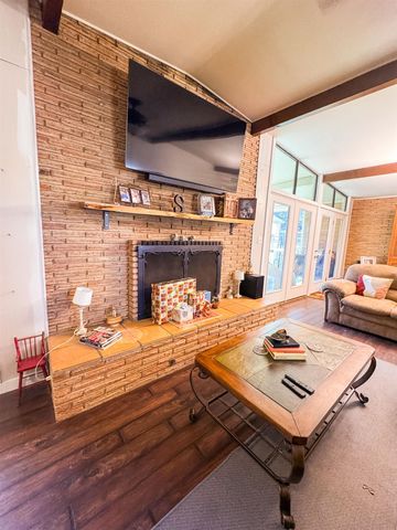 700 Albemarle, Marshall, TX 75672