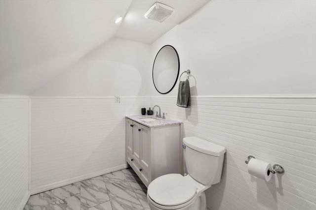 62 Park Ave 2, Winthrop, MA 02152