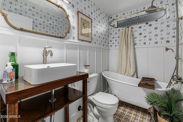 2200 N LOS ALTOS Drive, Chandler, AZ 85224