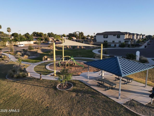 2200 N LOS ALTOS Drive, Chandler, AZ 85224