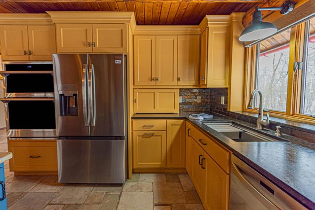 330 Birchwood Road NW, Alexandria, MN 56308