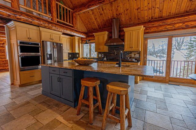 330 Birchwood Road NW, Alexandria, MN 56308