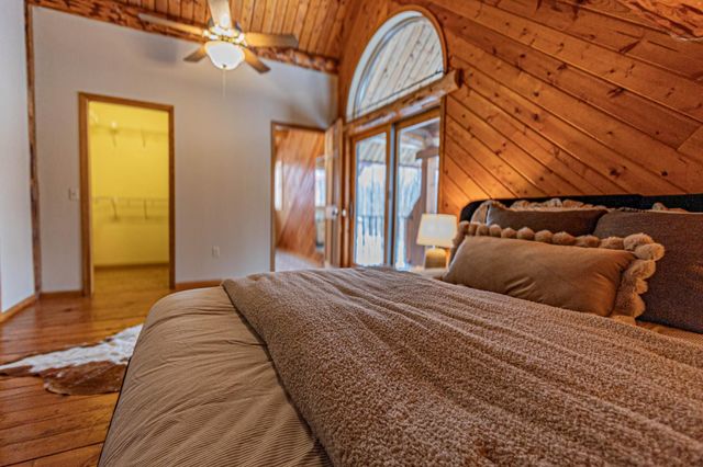 330 Birchwood Road NW, Alexandria, MN 56308