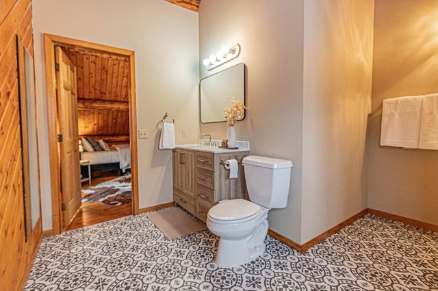 330 Birchwood Road NW, Alexandria, MN 56308