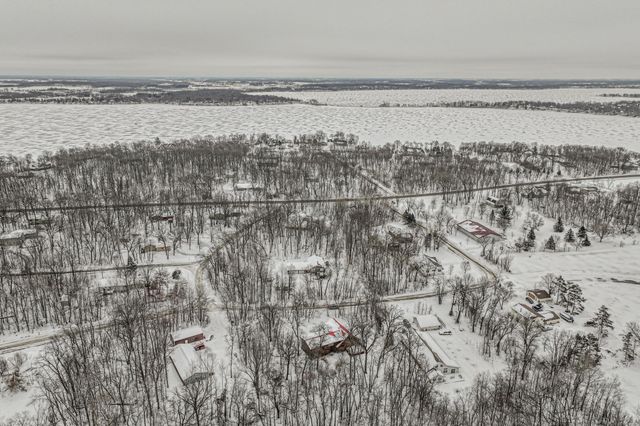 330 Birchwood Road NW, Alexandria, MN 56308