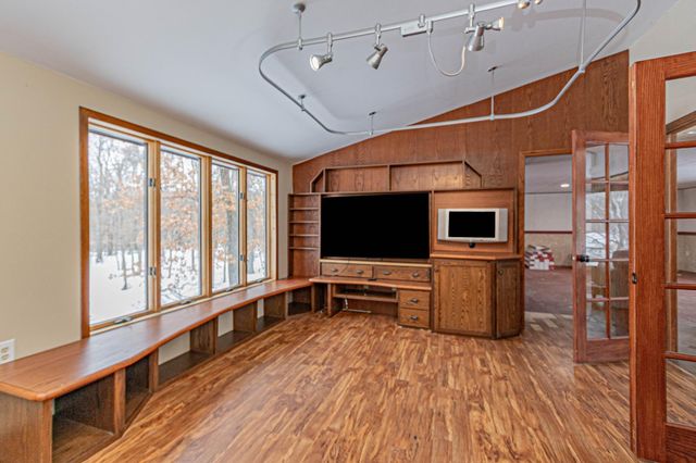 330 Birchwood Road NW, Alexandria, MN 56308