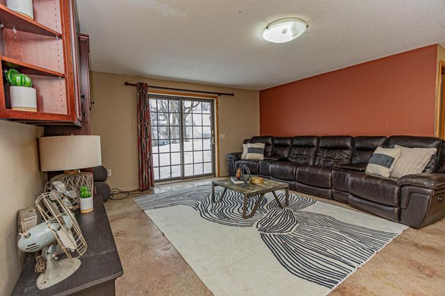 330 Birchwood Road NW, Alexandria, MN 56308