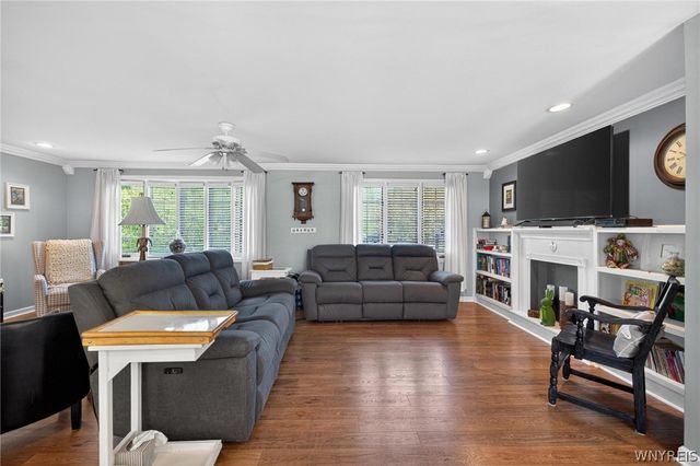 7675 Charles Drive, Boston, NY 14075