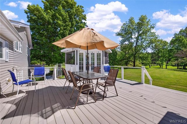 7675 Charles Drive, Boston, NY 14075