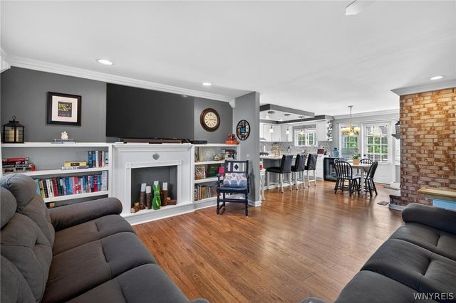 7675 Charles Drive, Boston, NY 14075