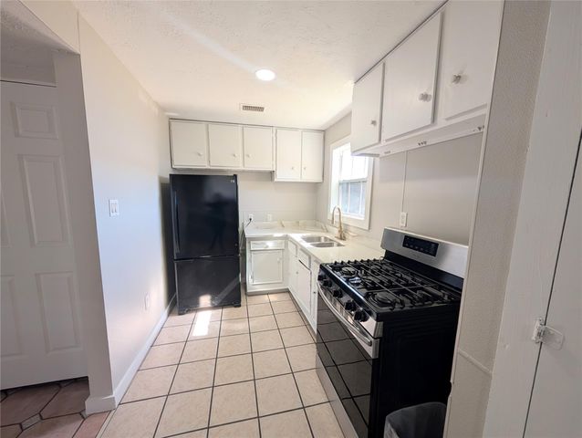 10418 S Oswego Street, Houston, TX 77029