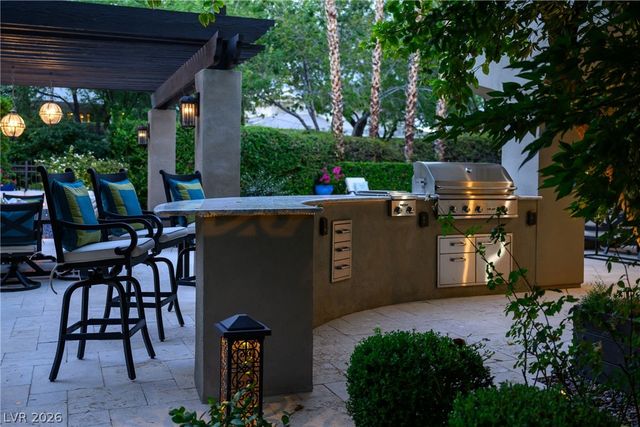 9512 Tournament Canyon Drive, Las Vegas, NV 89144
