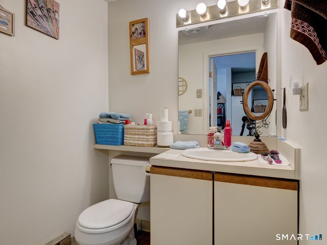 1275 Winsted Road 212, Torrington, CT 06790