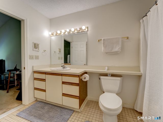 1275 Winsted Road 212, Torrington, CT 06790