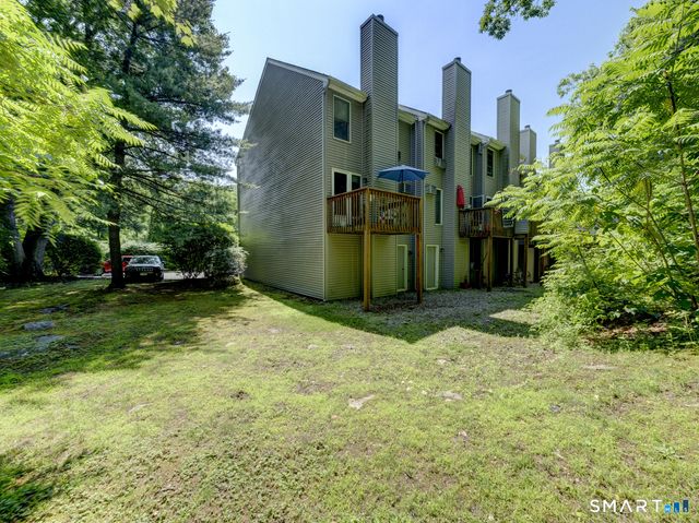 1275 Winsted Road 212, Torrington, CT 06790