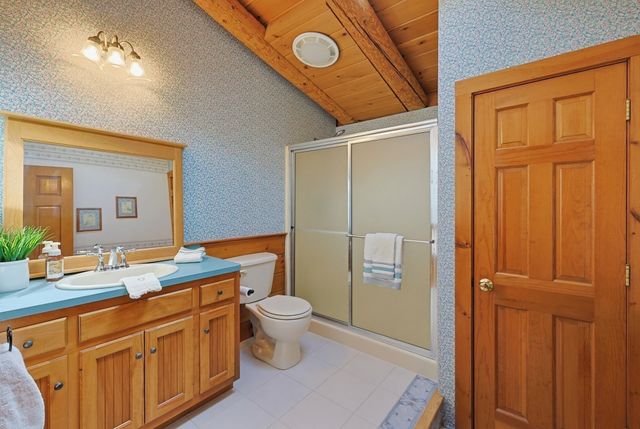 21 Taft Ave, Mendon, MA 01756